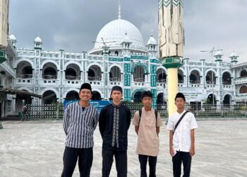 Siswa SMA Al Muslim Lakukan Safari Ramadan