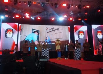 Launching Tahapan Pilkada 2024, KPU Sidoarjo Kenalkan Maskot Guk Kasijo
