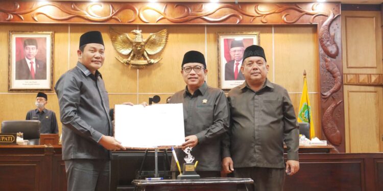 Sidang Paripurna DPRD, Subandi Tegaskan Komitmen Wujudkan Good Governance