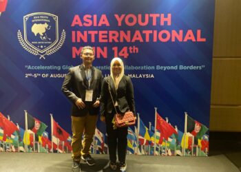 Kembangkan Kemampuan Diplomasi, Dua Siswa SMA Al Muslim Ikuti AYIMUN di Malaysia