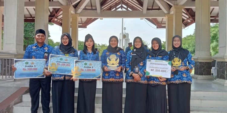 Dinkes Sidoarjo Sabet Juara Umum Lomba HUT Korpri ke-53