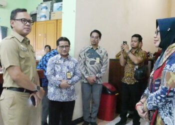 Wakil Mendagri Apresiasi Inovasi Jemput Bola Disdukcapil Sidoarjo