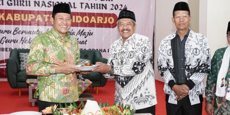 Pemkab Sidoarjo Gelontorkan 20.000 Beasiswa