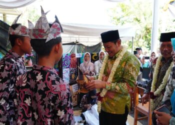 Peringati HUT ke-40, Siswa SMPN 1 Jabon Pamerkan Hasil Karya