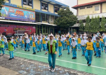 Sehat Ceria dengan Senam dan Sarapan Pagi Bersama di SD Al Muslim
