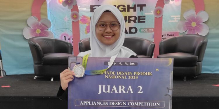 Siswi SMA Al Muslim Raih Juara 2 Olimpiade Desain Produk Nasional ITS