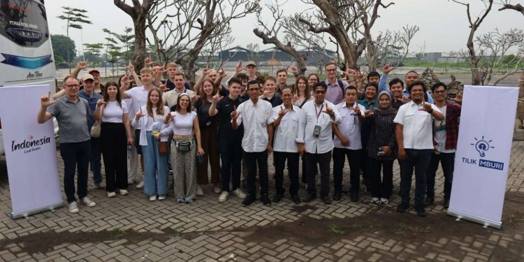 Program Tilik Mburi Ajak Puluhan Mahasiswa Asal Jerman Kunjungi Lumpur Sidoarjo