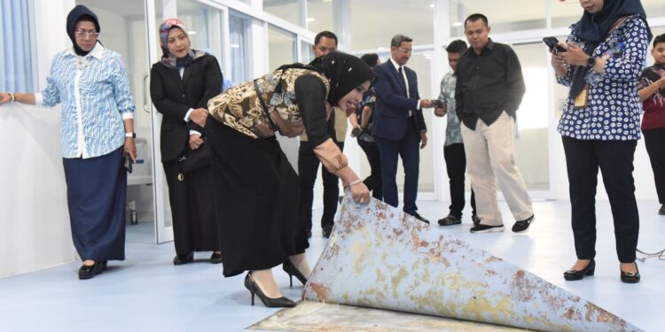 Gelar Sidak, Wabup Temukan Pengerjaan Lantai IGD RSUD Sibar Mengecewakan