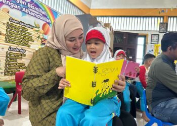 Peringati Harbuknas, Siswa KB-TK Al Muslim Pameran Karya Buku