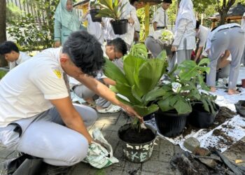 Rayakan Kelulusan, Siswa SMA Al Muslim Gelar Aksi Peduli Lingkungan