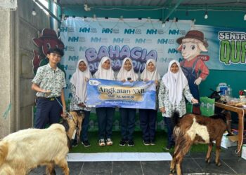 Jelang Idul Adha, Siswa SMP Al Muslim Maknai Kelulusan dengan Berkurban