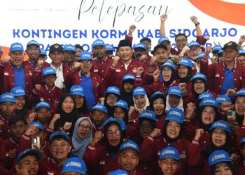Bupati Subandi Berangkatkan Kontingen Sidoarjo ke Fornas VIII