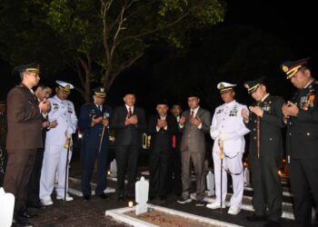 Peringati HUT ke-80 RI, Bupati Subandi Ikuti Apel Kehormatan dan Renungan Suci