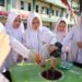 Peringati HKAN 2025, SMA Al Muslim Gelar Aksi Daur Ulang Minyak Jelantah