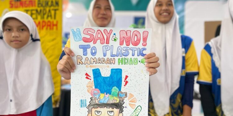 Sambut Ramadan Hijau, SMA Al Muslim Gandeng Ecoton Gelar Brand Audit Sampah